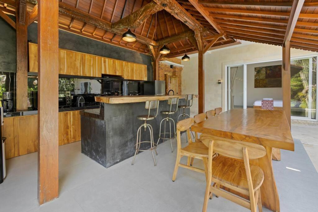New 4 Bedroom Villa Surrounded By Jungle And Ricefields Убуд Екстер'єр фото