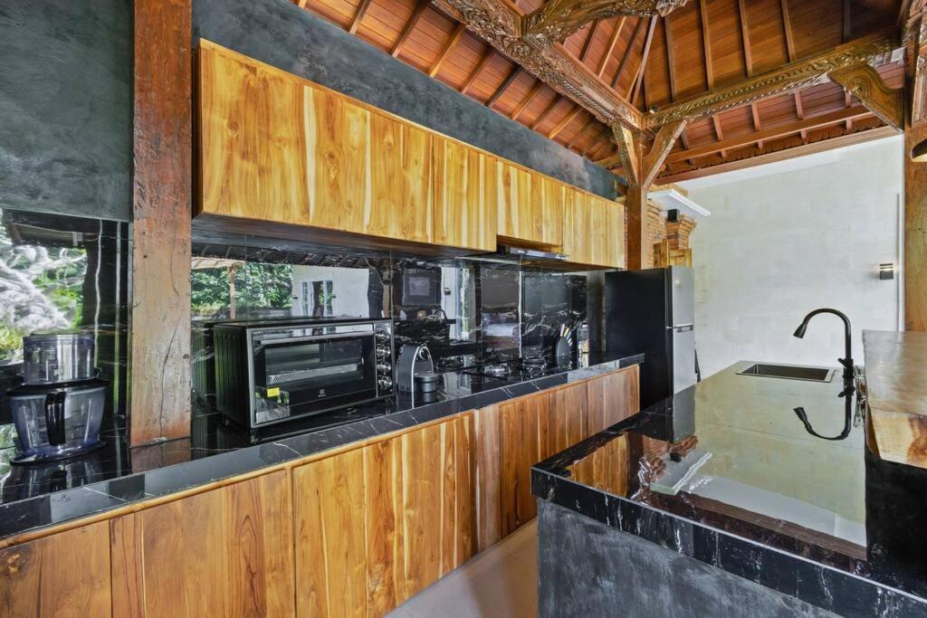 New 4 Bedroom Villa Surrounded By Jungle And Ricefields Убуд Екстер'єр фото