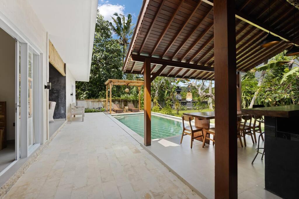 New 4 Bedroom Villa Surrounded By Jungle And Ricefields Убуд Екстер'єр фото